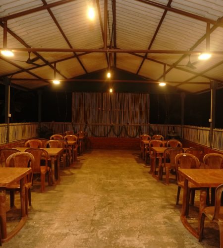 Farm-to-Table Dining